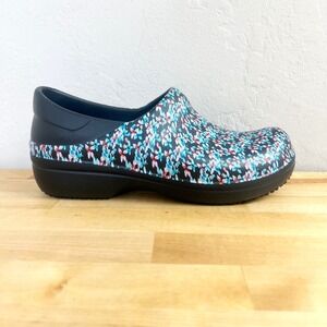 Crocs Work Neria Pro Graphic Clog Womens 7 Black Floral Slip Resistant Shoes NWT
